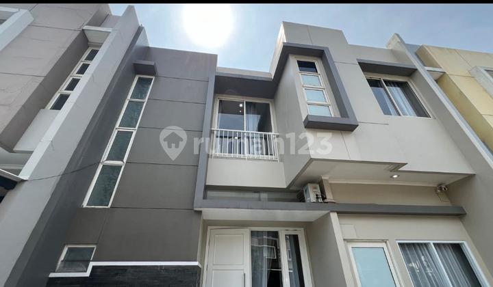Selling at a Loss, Quick Sale, Low Price, The Spring Summarecon BSD City 1