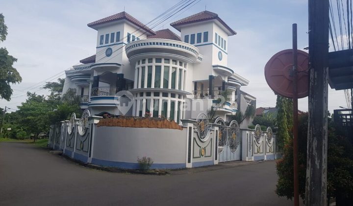 For Sale Luxurious Fully Furnished House in Bumi Malaka Asri Complex, Duren Sawit, East Jakarta