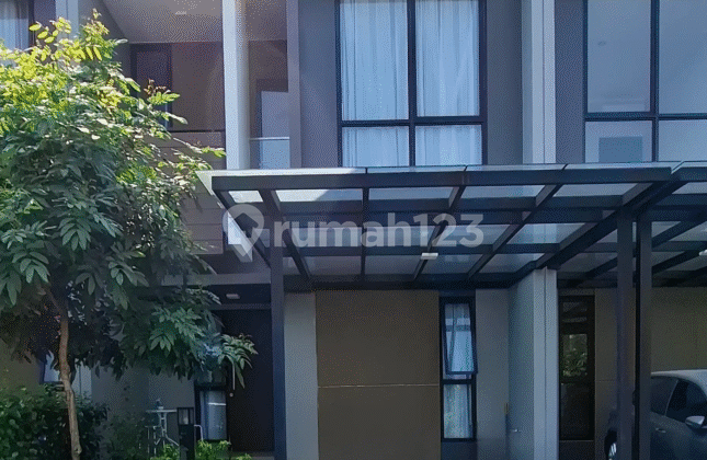 Jual rumah sudah renovasi di Cluster Magenta 6x11 di Summarecon Bekasi