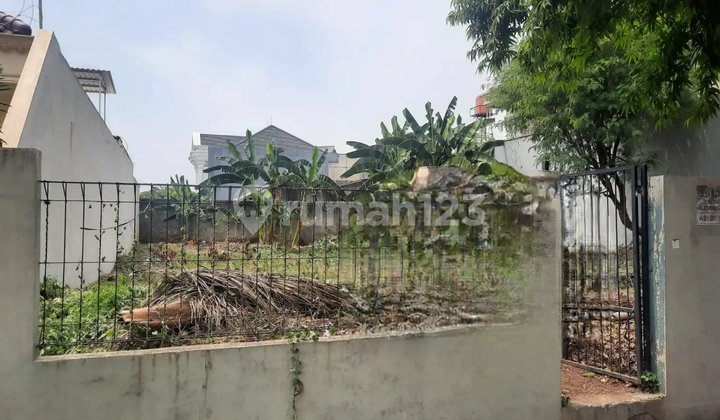 Land Plot for Sale Within a Housing Cluster in Pondok Kelapa, East Jakarta