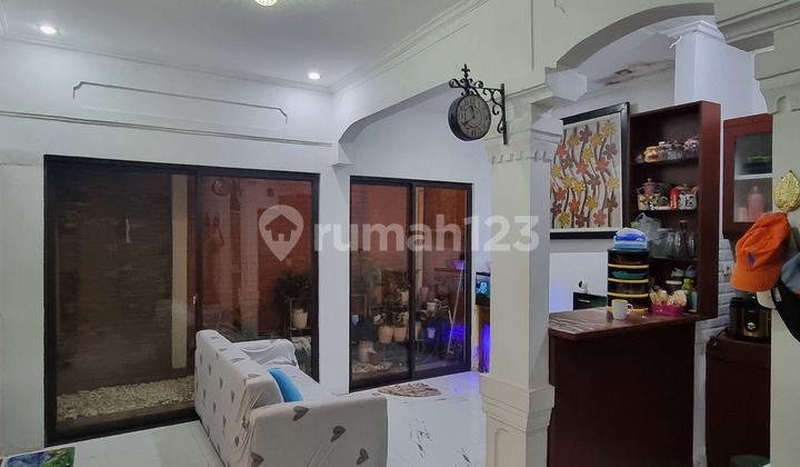 Jual Cepat! Rumah Cantik 2 Lantai di Sukmajaya Permata Depok Siap Huni