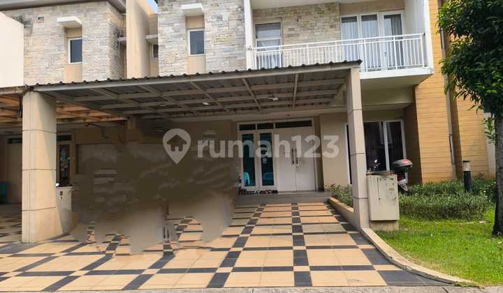 Jarang Ada Rumah Premium Dekat Danau di Summarecon Bekasi 2