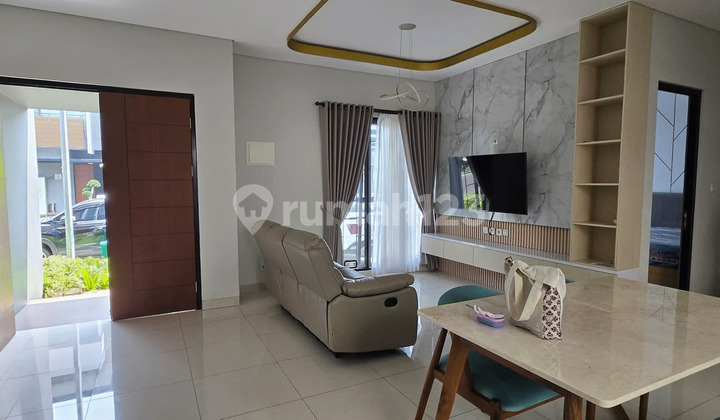 Jual Rumah Modern 2 Lantai Full Furnish di Cluster Mulberry Summarecon Bekasi 2