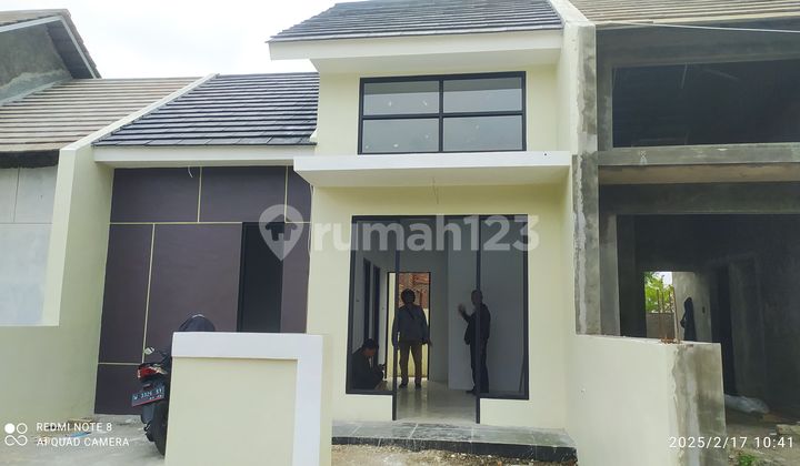 Aura Candinegoro Residence