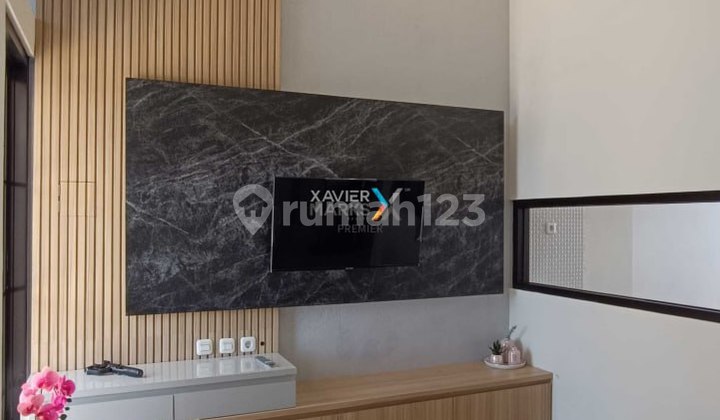 House with a Modern Concept Prioritizing Comfort House with a Modern Concept Prioritizing Comfort