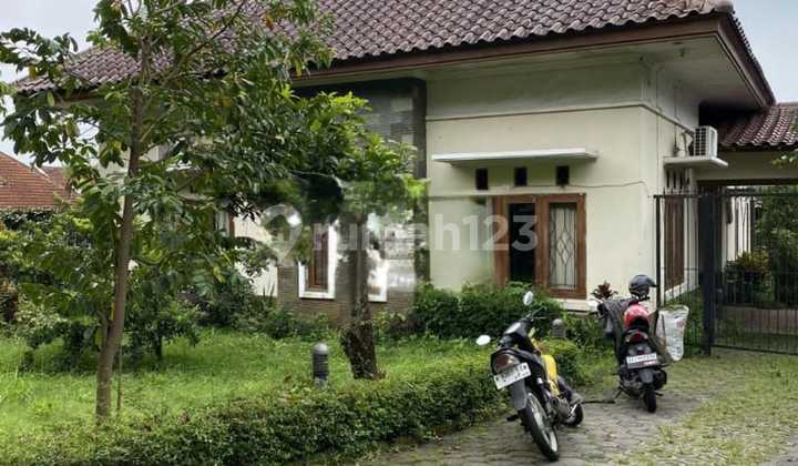 Rumah Villa Full Furnished Lawang Rumah Villa Full Furnished Lawang