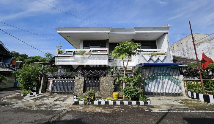 Dijual Rumah Mewah Di Kawasan Perumahan Sukun Permai 