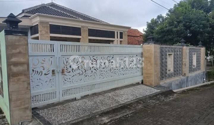 Rumah Mewah Strategis Gunungpati Luas 931m² Dekat Unnes 2