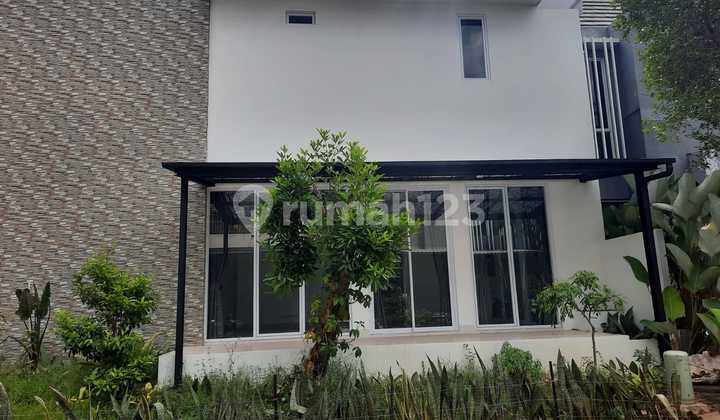 Newly Renovated House In Discovery Eola Bintaro Jaya 2