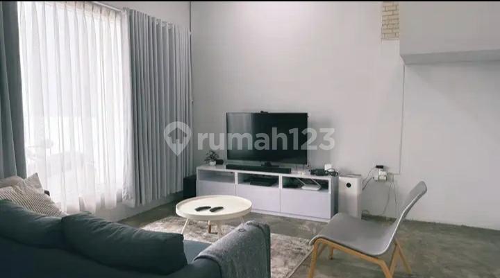Rumah 3 Lt Furnished Di Dalam Cluster Cirendeu Tangerang Selatan 2