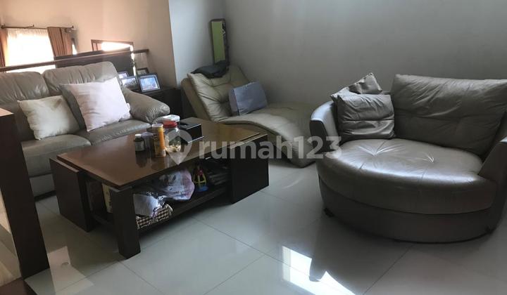 Rumah Strategis di Area Veteran Bintaro Jakarta Selatan 2