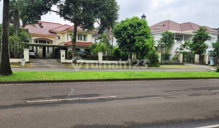 Rumah Klasik Modern Asri Di Lippo Village Karawaci Rumah Klasik Modern Asri Di Lippo Village Karawaci