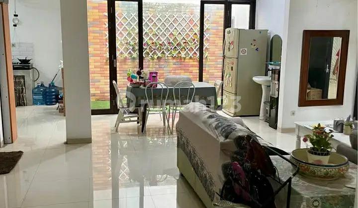 Rumah Strategis di Emerald Residence Bintaro Tangerang Selatan 2