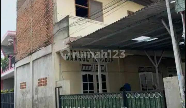 Rumah Hitung Tanah di Larangan Dekat Halte Busway Puribeta Tangerang Rumah Hitung Tanah di Larangan Dekat Halte Busway Puribeta Tangerang