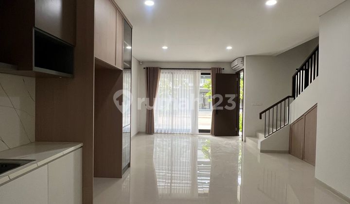 Brand New House in Emerald Home Bintaro Jaya Sector 7 2