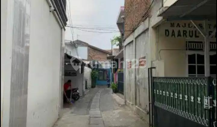 Rumah Hitung Tanah di Larangan Dekat Halte Busway Puribeta Tangerang 2