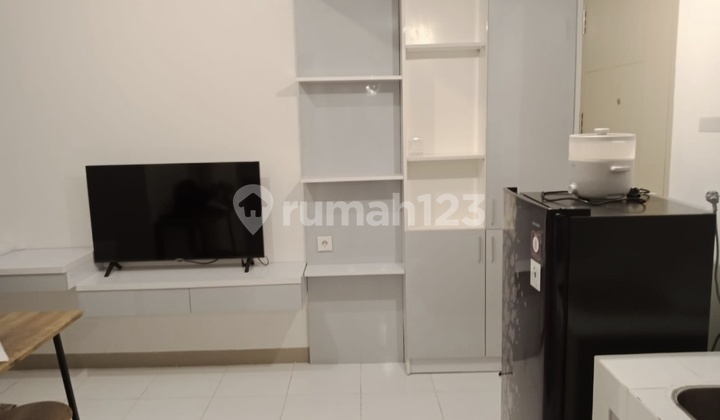 Disewakan Apartment Tokyo Riverside Bagus Siap Huni 2