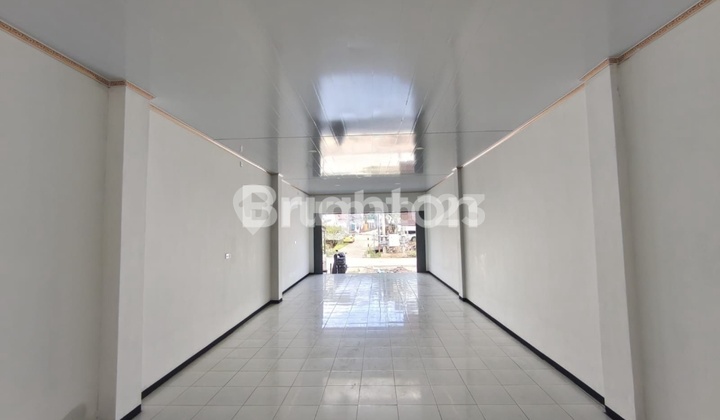 Ready-to-Use Shop House in a Strategic Area