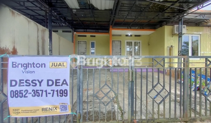 Rumah Nyaman dan Asri di Area Perumahan