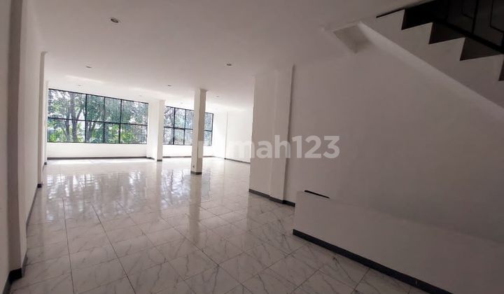 Didewakan Ruko Gandeng di Jembatan Tiga Raya 5x17 2