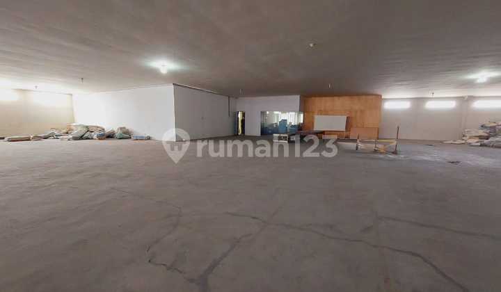 For Rent: Warehouse on Iskandar Muda Street, Neglasari