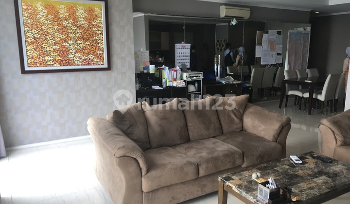 Dijual Apartemen FX Residence 3 BR di Sudirman