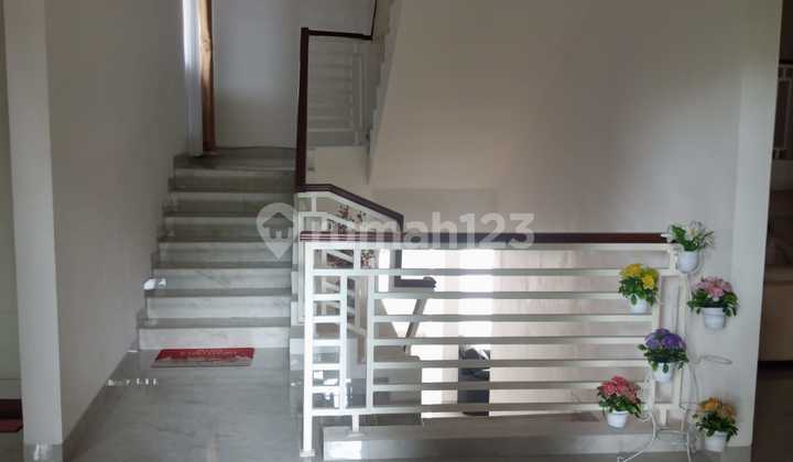 For Sale Fully Furnished House, Location Sentul City