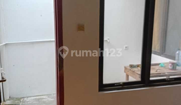 For Sale Beautiful House Located in Sawangan Depok 2