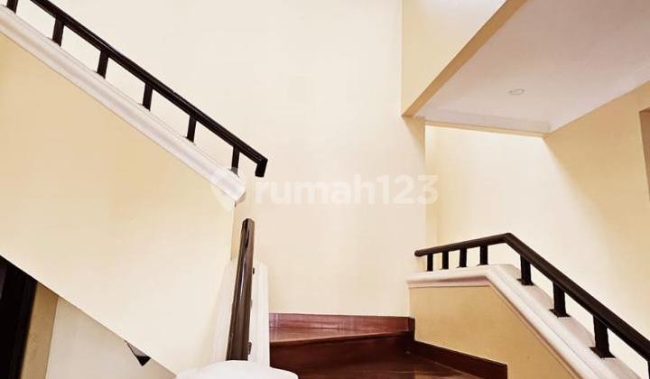 Disewakan Rumah Siap Huni  Mediteranian Kanal Pantai Mutiara 2