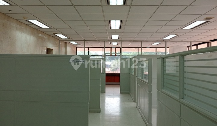 Rent Office Space at Jl Veteran Gresik, Main Building of Semen Indonesia Rent Office Space at Jl Veteran Gresik, Main Building of Semen Indonesia