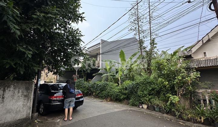 Strategic Land with Complete Certificate - Pondok Ranggon, East Jakarta Strategic Land with Complete Certificate - Pondok Ranggon, East Jakarta