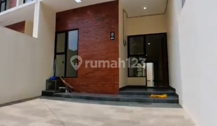 Dijual Rumah Modern Minimalis Siap Huni Rapi Di Meruya Puri Dijual Rumah Modern Minimalis Siap Huni Rapi Di Meruya Puri