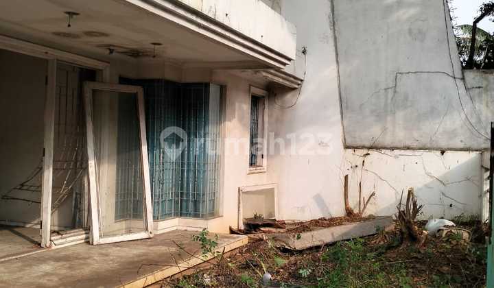 Jual Rumah Tua Murah di Komplek Intercon Jual Rumah Tua Murah di Komplek Intercon