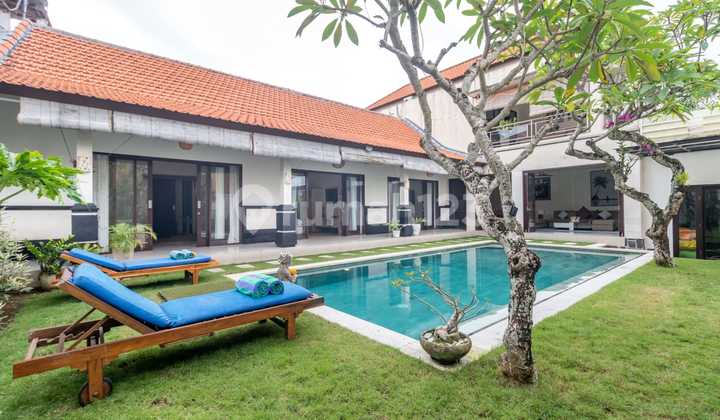 Tumbak Bayuh Villa Pererenan Badung Bali