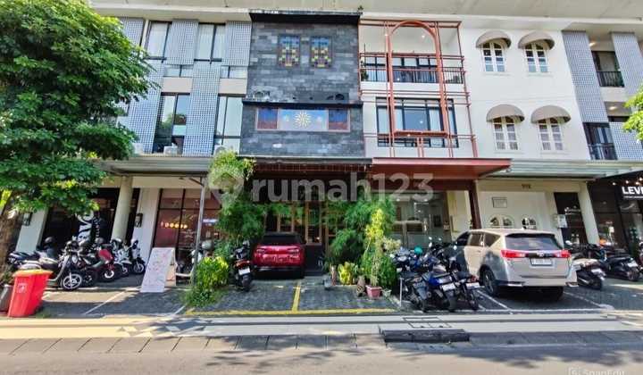 Ruko Raya Drupadi Seminyak Badung Bali