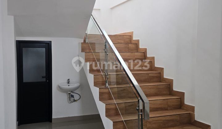 Veteran Shop House, North Denpasar 2