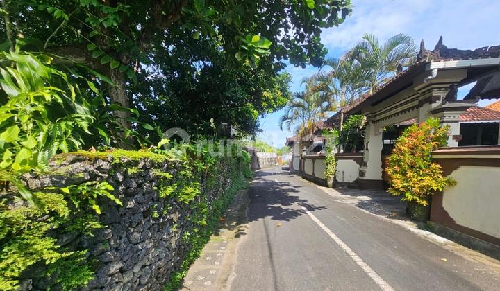 Tanah Kuwum Kerobokan Badung