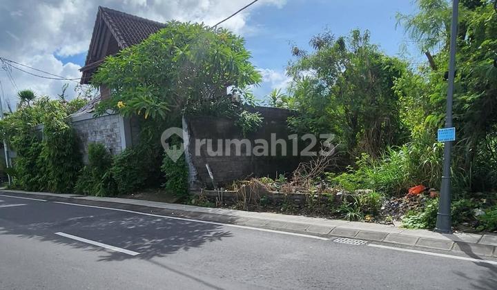 South Canggu Badung Bone Wood Grand Land