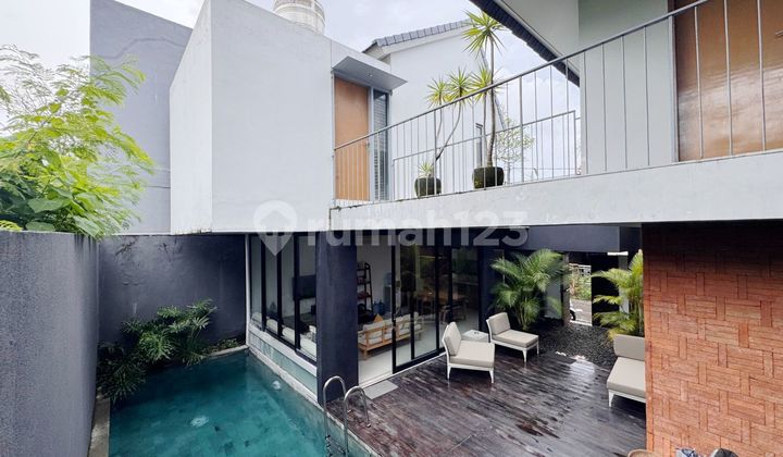 Villa Berawa Canggu Badung Bali