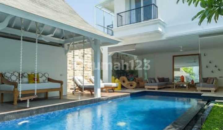 Villa Pantai Berawa Canggu Badung Bali
