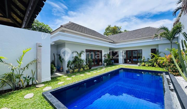 Villa Berawa Canggu Badung Bali