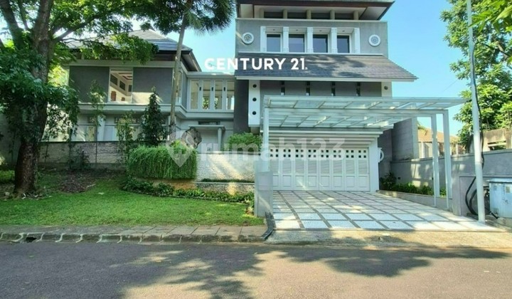 Disewakan Rumah Luas di Bintaro Jaya 8924 Disewakan Rumah Luas di Bintaro Jaya 8924