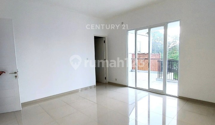 Rumah Hoek Siap Huni di Emerald Bintaro Jaya 9637 2