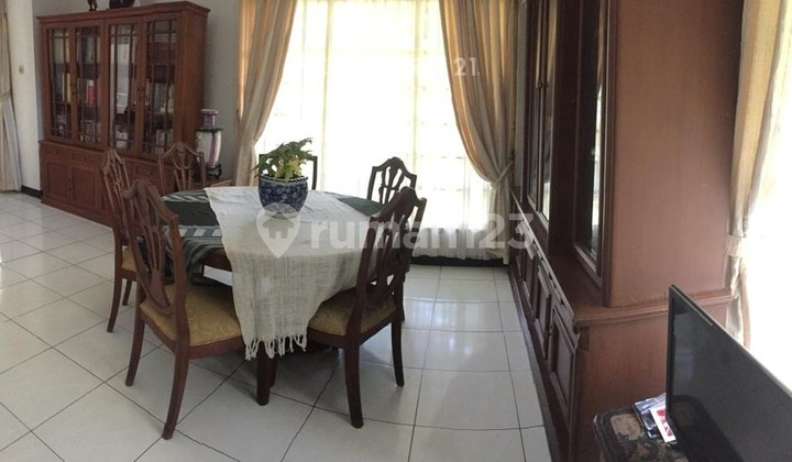 Large House Within River Park Cluster Sector 8 Bintaro 9700 2