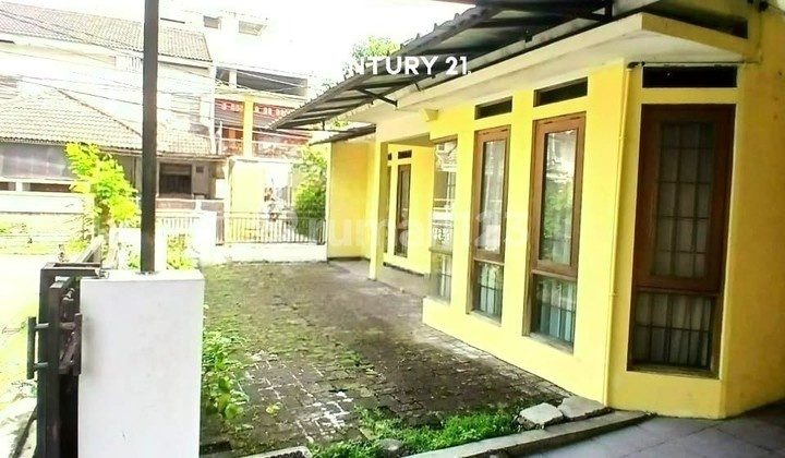 Rumah Hook Lokasi Strategis Dekat Stan Sektor 5 Bintaro 9840