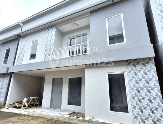 Disewakan Rumah Minimalis Dekat Pasar Segar Graha Bintaro 8095