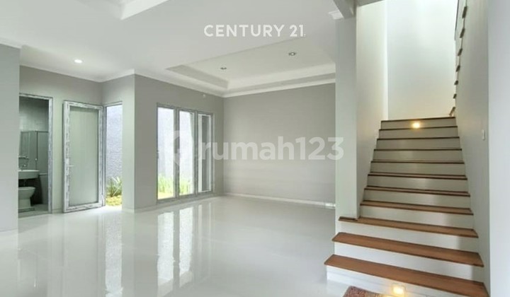Newly Renovated House in Bintaro Sector 9 9461 2