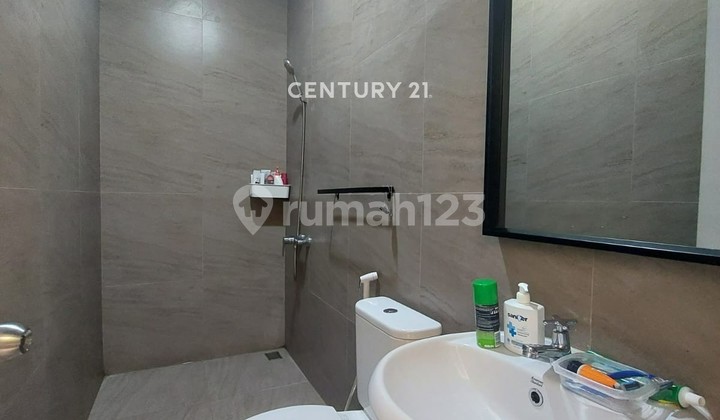 For Sale Minimalist House in Bintaro Jaya 7990 2