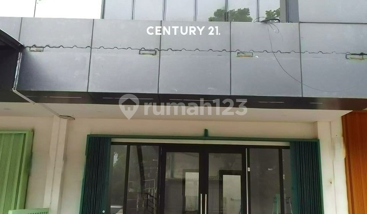For Rent, Ready-to-Occupy Shop House in a Strategic Location Near Graha Raya 7863 For Rent, Ready-to-Occupy Shop House in a Strategic Location Near Graha Raya 7863