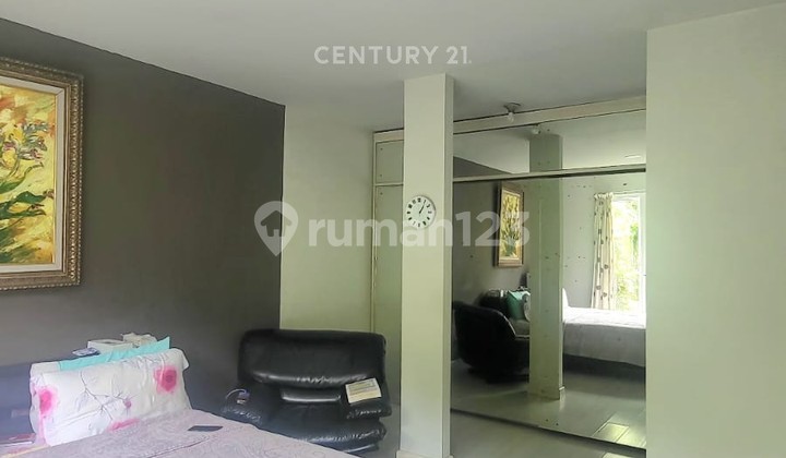 Ready-to-Occupy Beautiful House in Bintaro Sector 9 7939 2